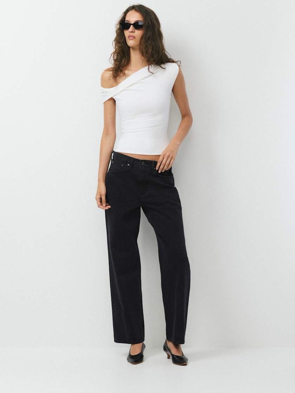 Aritzia Contour Ravish Top White • Women’s S - Picture 2 of 5